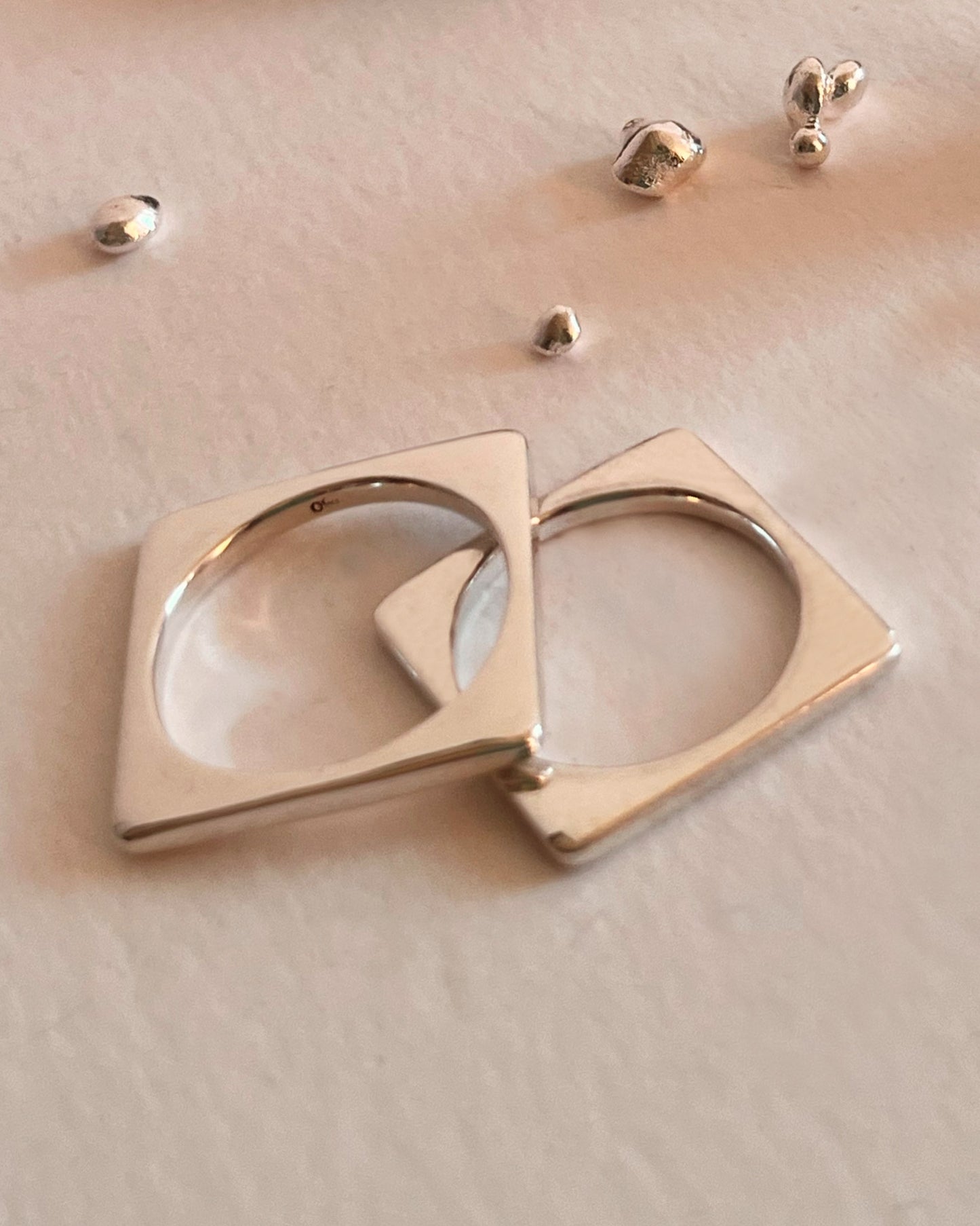 Anillo Cúbico