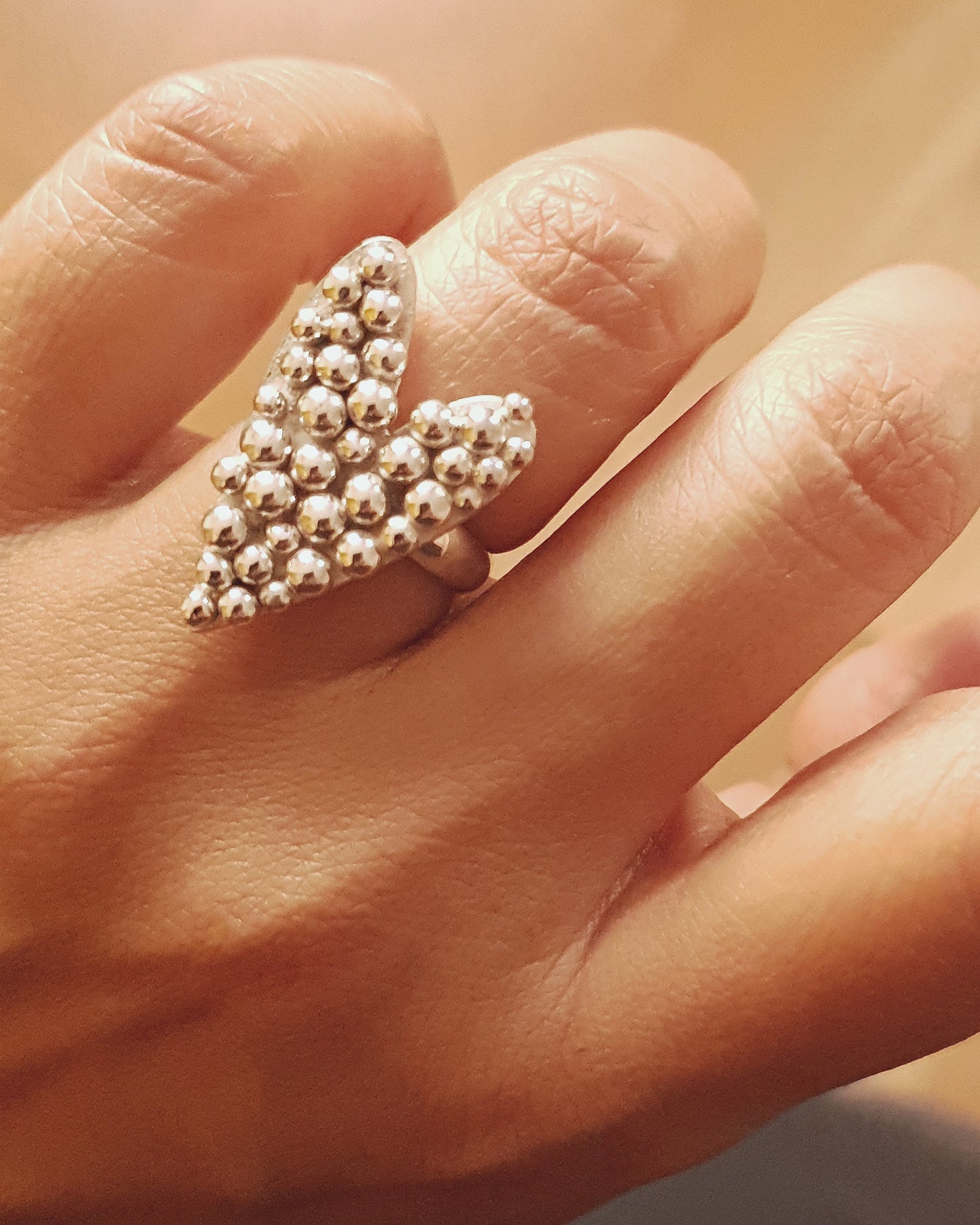 Anillo de Corazón Pelotitas