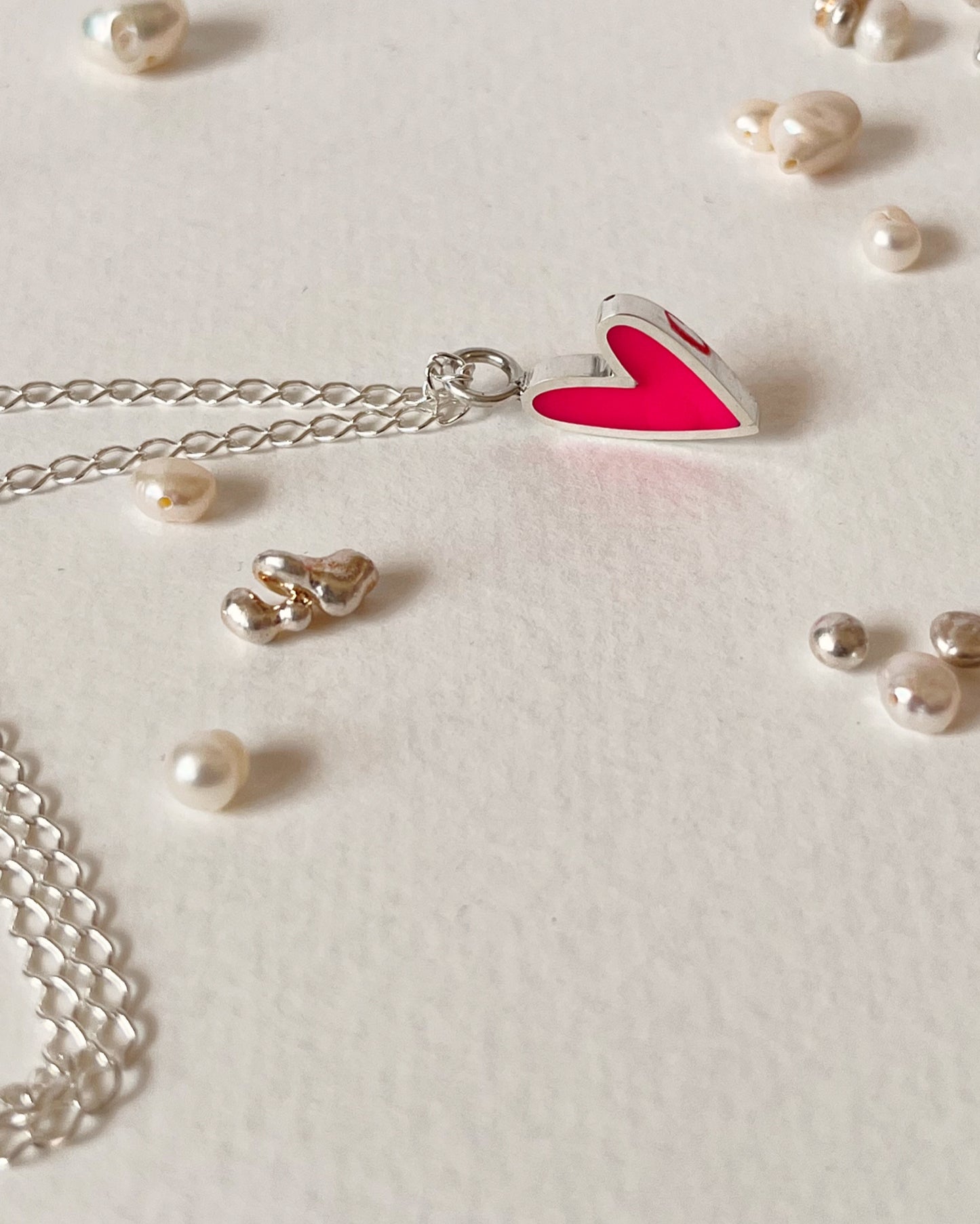 Cadena con corazón S