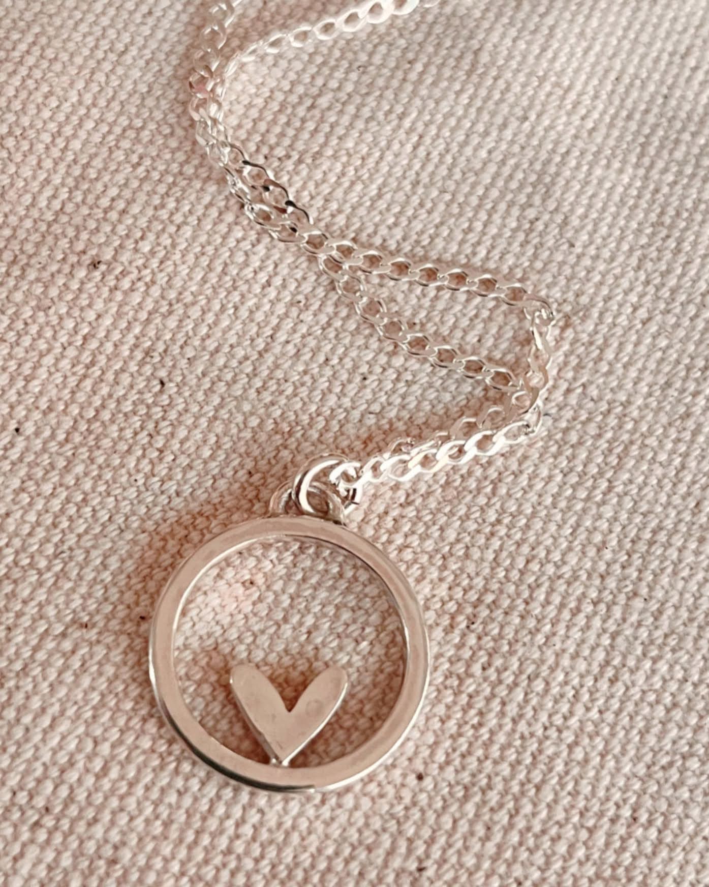 Cadena Charm Ema